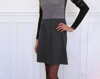 Dress long sleeve with asymmetrical collar, shiny silver