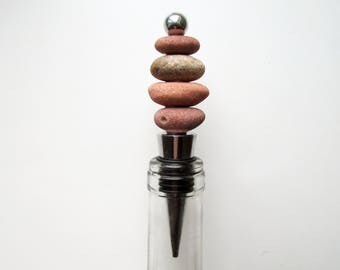 Sea Stone Bottle Stopper, Pebble Wine Stopper, Beach Theme Party Supplies, Beach Pebble Art, Beach Decor, Beach Gift