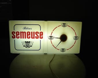 Horloge Enseigne publicitaire lumineuse bière La Semeuse. Beer advertising. Déco bar. France