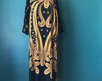 Batik Caftan. Boho Batik Dress. 70s Bohemian Dress. Embroidered Caftan. Vintage Batik Dress. 70s Caftan. 60s 70s Boho Dress. Vintage Caftan