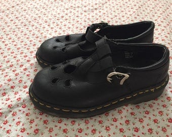 Vintage 1990s Doc Martens Black Leather T-strap Mary Janes UK size 3 US size 5