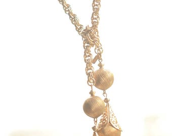 Vintage Monet lariat, Bolero 60th gold plated extra long chain necklace,gold toned ball pendant, free size, teardrop, filigree lariet