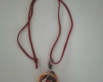 Necklace shell, seashell necklace