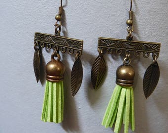 Vintage & tassel earrings