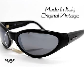 Occhaili da sole vintage uomo avvolgente accattivante sportivi nero specchio Made in Italy sunglasses men enveloping black mirror lens