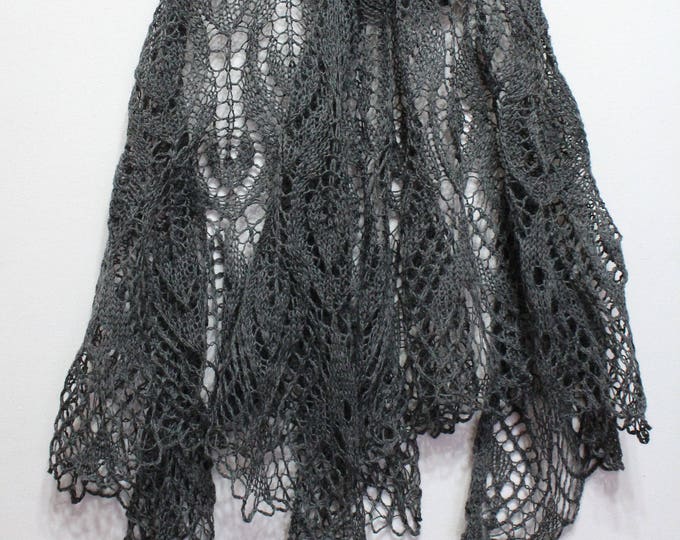Knitted shawl, handknit shawl , gray wool shawl, knit scarf, triangular scarf, openwork scarf, knitted scarf, wedding shawl, crochet shawl