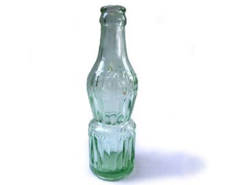 Mit-Che Antique Soda Bottle, Vintage Soda Memorabilia, Havre De Grace MD Bottles, Aqua Glass, Bar Table, Antiques and Collectables, Deco
