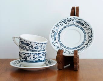 Cavalier Ironstone Blue Onion teacups and saucers - blue and white china - Royal (USA)