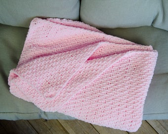 Chunky Knit Blanket. Dusky Pink