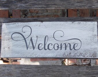 Welcome Sign. entry way. Distressed Rustic Pallet Wood.