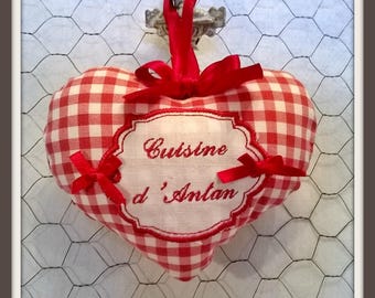 Embroidered heart "Kitchen of yesteryear"