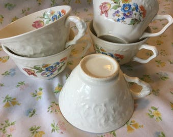 Lot of 5 vintage tea cups