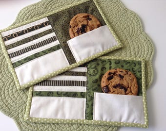 QUILTED MUG RUGS, Green, 6" x 10", Set of 2, Snack Mats, Small Placemats, Large Coasters, Hostess Gift, Quilted Mug Mats, Handmade Quilts