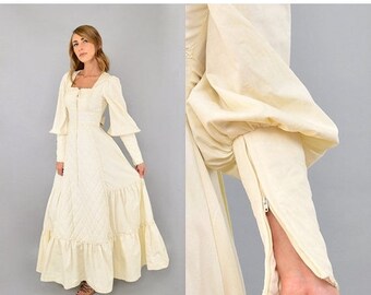 SUMMER SALE 70's Quilted GUNNE Sax Dress