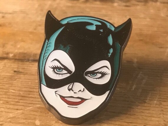 Cat Woman Hard Enamel Pin Catwoman Stitches Lapel Metal Tim