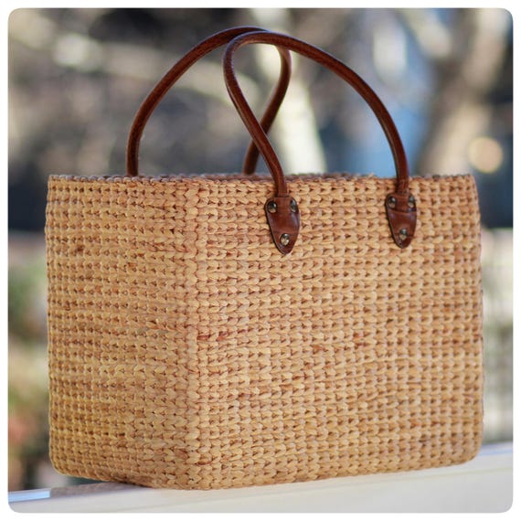 FREE US SHIPPING Handwoven straw basket bag straw handbag