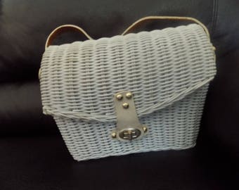 Vintage White Wicker Purse - 50s wicker purse - white box purse