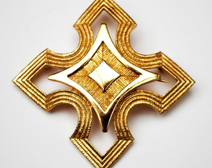 Monet Gold Brooch - Maltese Cross - Geometric Diamond - Yellow gold - Mid Century - signed jewelry Pin