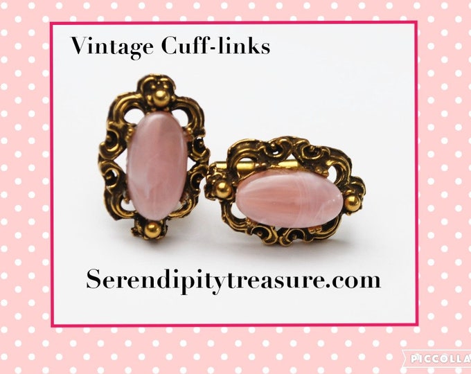 Pink Lucite cuff link - gold metal - Mid century - Oval plastic - vintage cuff links