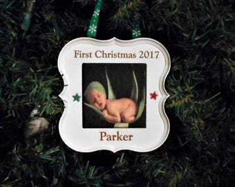 Baby's Christmas Ornament Christmas Tree Ornament Gift Mom Christmas Gift Dad Personalized Ch Ornament Gift Family Photo Frame Ornament