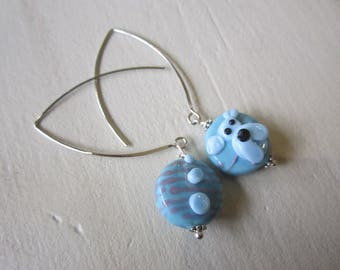Asymmetrical earrings, Lampwork bead, purple blue striped