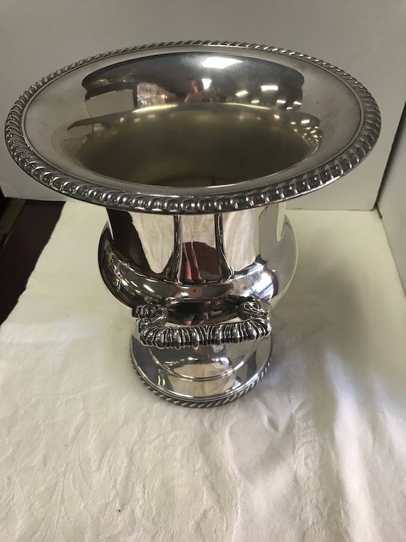 Silverplate loving cup or champagne server