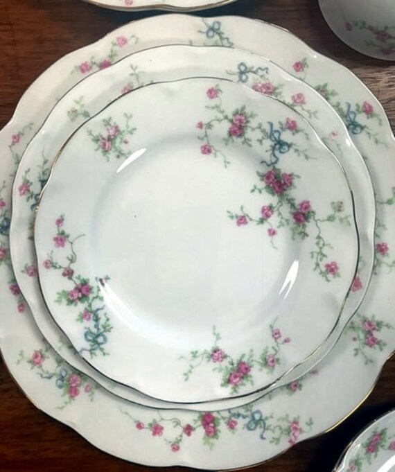 Haviland Rosanne china set for 8