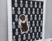 Babillard aimanté recouvert tissu ananas en noir et blanc tropic organisation mémo photos décor mural tableau d'affichage à aimants bureau