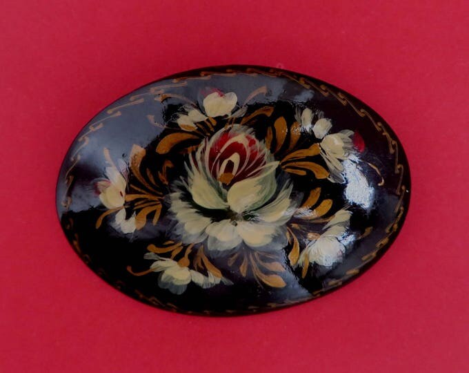 Vintage Hand Painted Russian Brooch, Oval Black Lacquered Pin