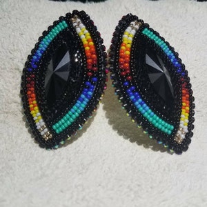 Native American beadwork by Leenavajodesigns on Etsy