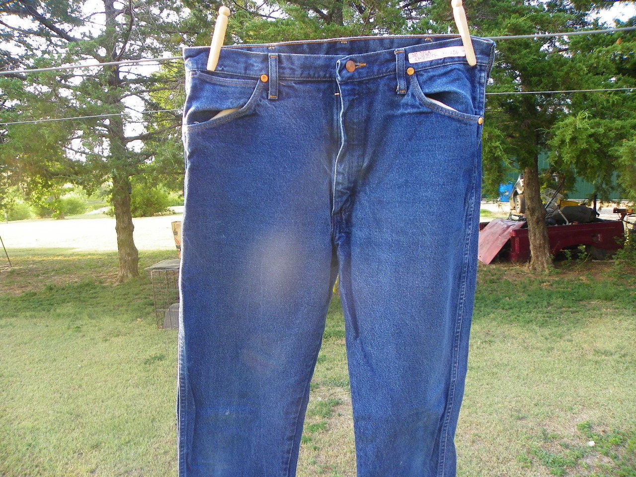 Supplies • No. 026A Wrangler Dark Blue Denim Jeans Pants | Size 35 x 36 ...