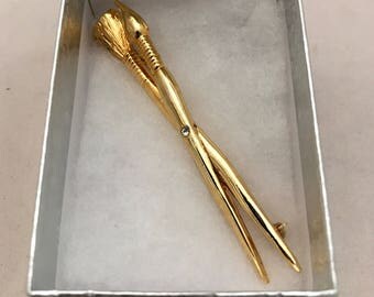 Vintage Artist Paint Brushes Brooch. Rhinestone Pin. Art Teacher Student Gift. Birthday Graduation Christmas Art Class Gift Fifteen Dollar