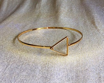 Statement gold metal minimalistic choker band