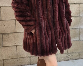 vintage faux fur jacket burgundy glam Womens Medium Large