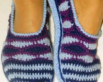 FREE SHIPPING! READY to ship. Size 9. Women Slippers,Crochet Slippers, House shoes,Slippers,Knit Slippers,Knitting Slippers,Gift For Women.