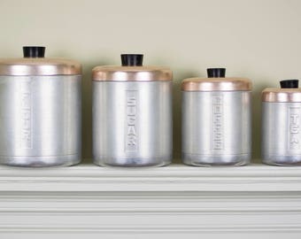 LOT DE 2 beaux et anciens bidons huile 2L et 5L yacco années 60-70 EUR