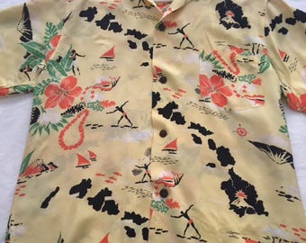 Vintage Men's Rayon Hawaiian Shirt 40s 50s Made in Hawaii