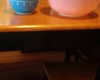 vintage pyrex bowls
