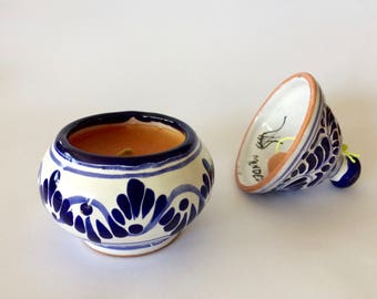 Puebla Signed Pottery Blue & White Candle Bell Mexican Pottery Hand-Painted Candle Pot Lid with Bell PUEBLA signed Mendez folk art pottery
