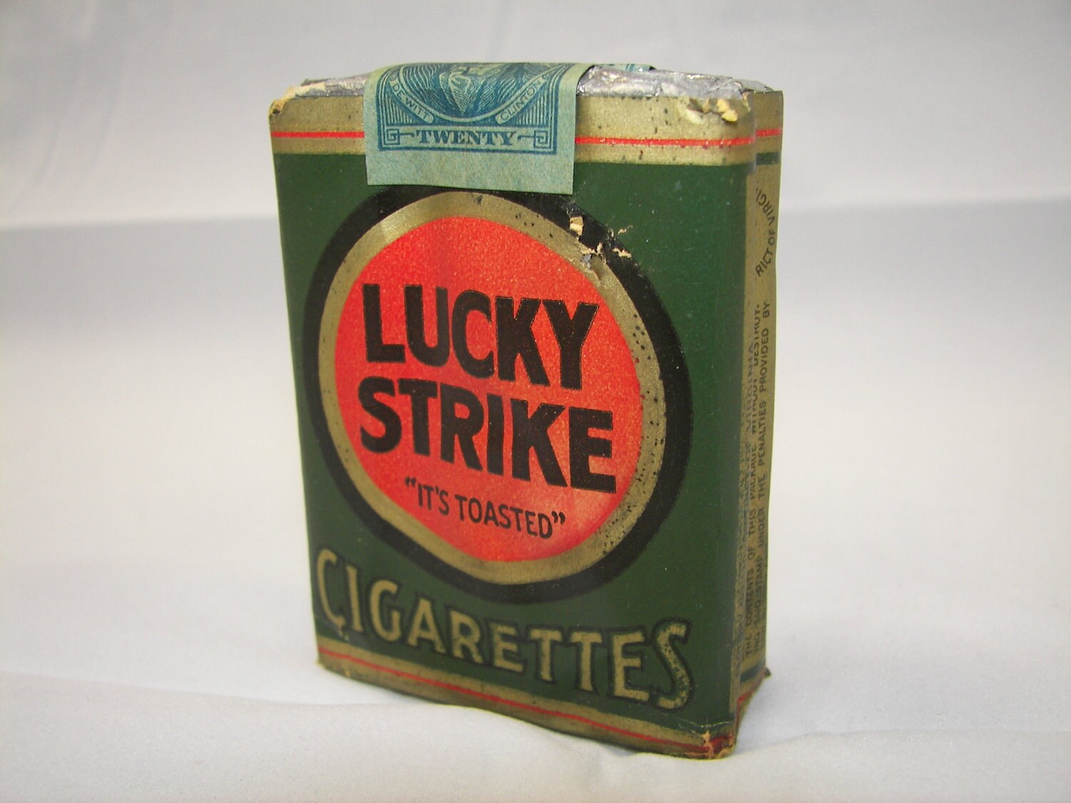 Lucky strike фото