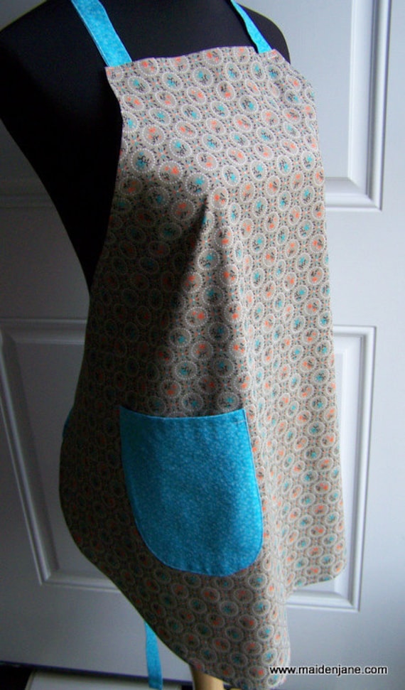 New in the Shop – Vintage Fabric Apron