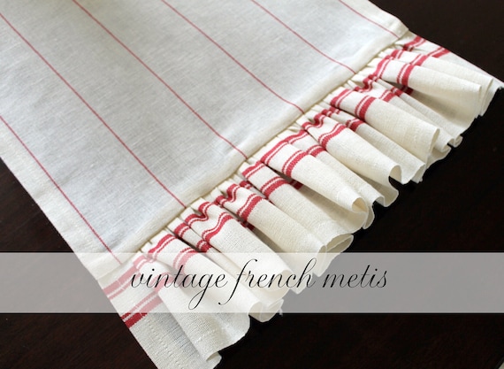 Vintage French Metis Cotton Linen Red and Cream Table Runner 14 x 62