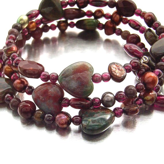 Heart bracelet gemstone freshwater pearl von BlueForestJewellery