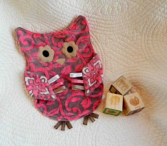 Whooo Loves You Owl Snugglie