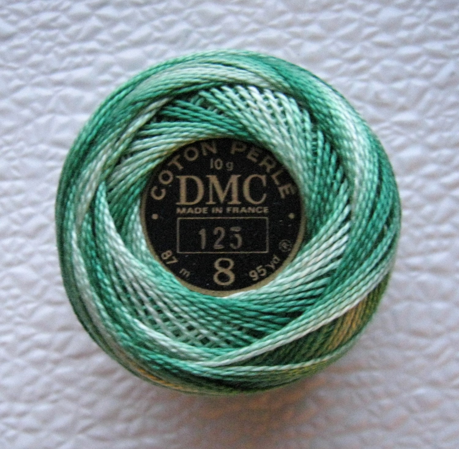 DMC Embroidery Thread Vs. Floss | eHow.com